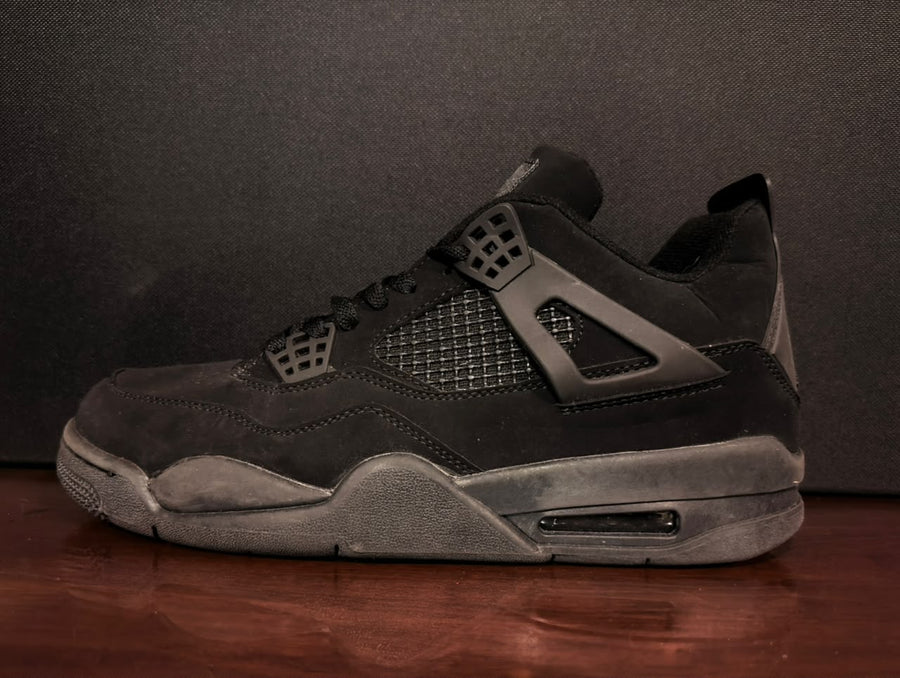 Jordan 4 Retro