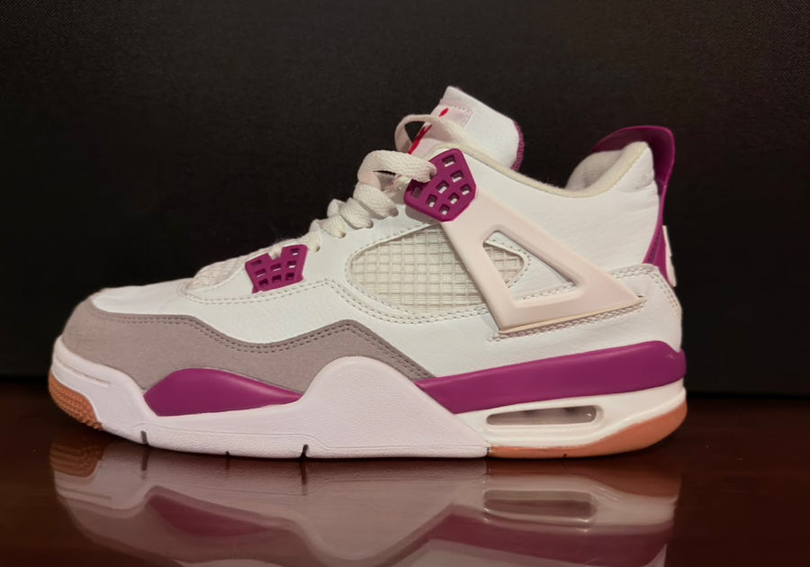 Air Jordan 4 Retro