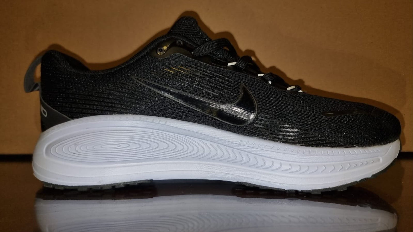 Zoom Ultra Negro