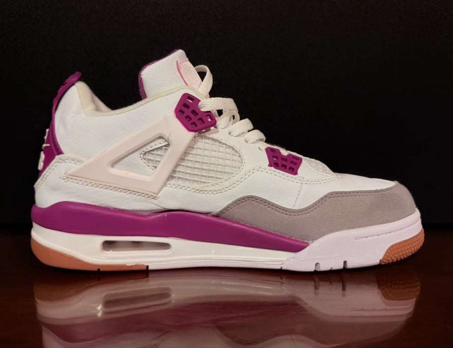 Air Jordan 4 Retro