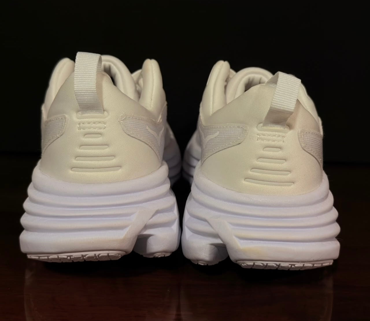 One one White Running