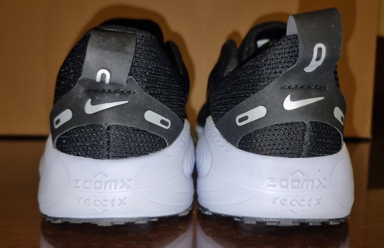 Zoom Ultra Negro